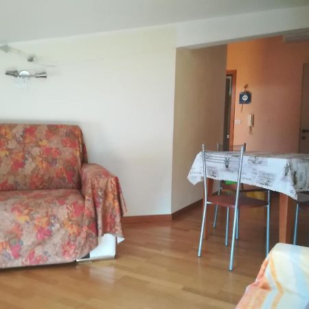 Bed and Breakfast Mansarda Raggio Di Sole Верона Экстерьер фото
